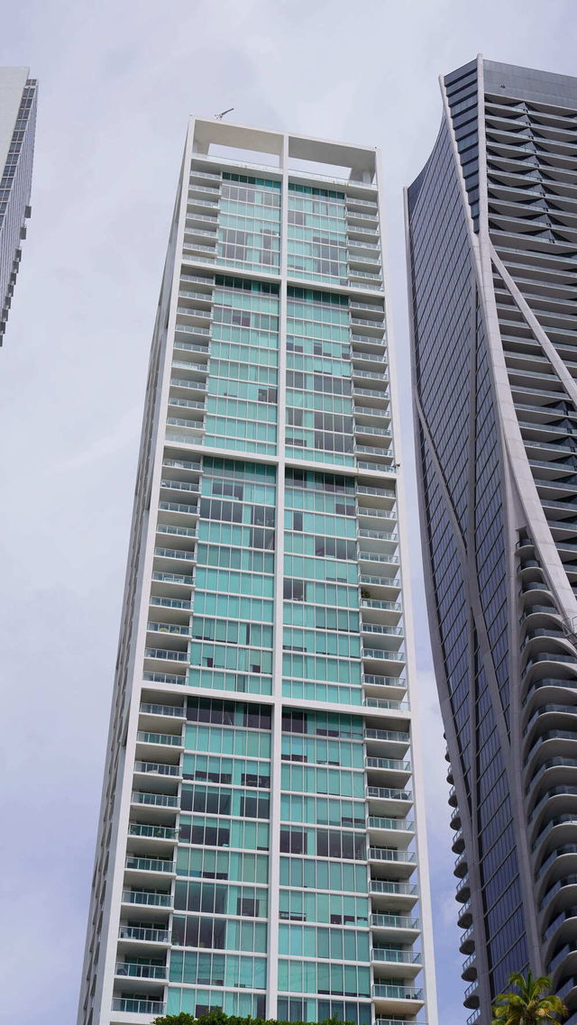 Ten Museum Park  photo 5